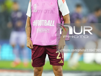 Paulo Dybala second striker of Roma and Argentina during the warm-up before the UEFA Europa League 2024/25 League Phase MD1 match between AS...