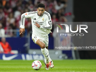 Jude Bellingham central midfield of Real Madrid and England during the LaLiga match between Atletico de Madrid and Real Madrid CF  at Estadi...