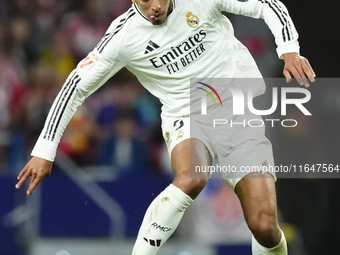 Jude Bellingham central midfield of Real Madrid and England during the LaLiga match between Atletico de Madrid and Real Madrid CF  at Estadi...