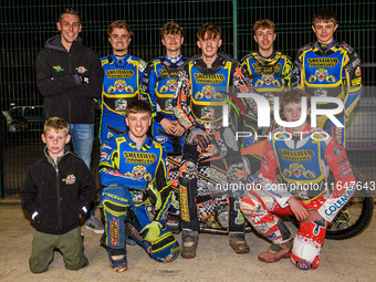 Sheffield/Scunthorpe Autocraft Cubs: Rear: (L to R) Team Manager Simon Lambert, Nathan Ablitt, Luke Harrison, Mickie Simpson, Ace Pijper, Ja...