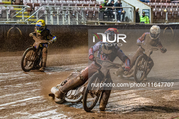 Belle Vue Colts' Sam Hagon in Red leads Sheffield Cubs' Stene Pijper in White and Sheffield Cubs' Jamie Etherington in Yellow during the WSR...