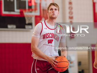 Wisconsin Badgers forward Steven Crowl #22 eyes the rim during practice at the Nicholas Johnson Pavilion in Madison, WI, on October 7, 2024....