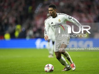 Jude Bellingham central midfield of Real Madrid and England during the LaLiga match between Atletico de Madrid and Real Madrid CF  at Estadi...