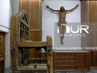 A view of the relic of the first Pope, the wooden throne known as the 'Cathedra Sancti Petri Apostoli', is temporarily removed during the re...