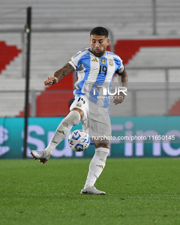 Nicolas Otamendi of Argentina participates in a match between Argentina and Chile at Estadio Mas Monumental Antonio Vespucio Liberti in Buen...