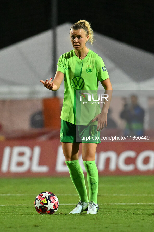 Lena Lattwein of VfL Wolfsburg is in action during Group A - Day 1 of the UEFA Women's Champions League 2023/24 between A.S. Roma and VfL Wo...