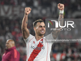 Leandro Gonzalez Pirez of River Plate celebrates his team's win in a Copa Libertadores match between River Plate and Colo Colo at Estadio Ma...