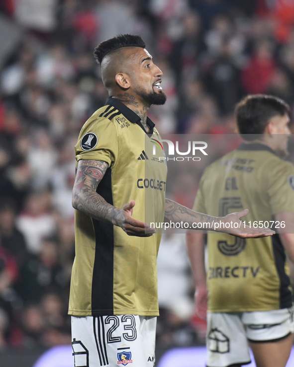 Arturo Vidal of Colo Colo participates in a Copa Libertadores match between River Plate and Colo Colo at Estadio Mas Monumental Antonio Vesp...