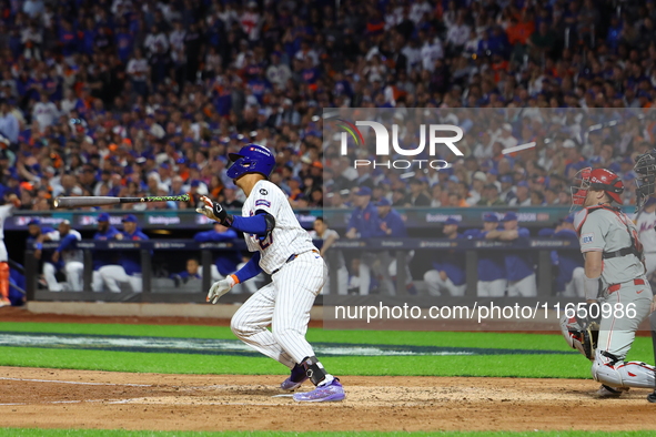 Mark Vientos #27 of the New York Mets bats during the sixth inning in Game 3 of a baseball NL Division Series against the Philadelphia Phill...