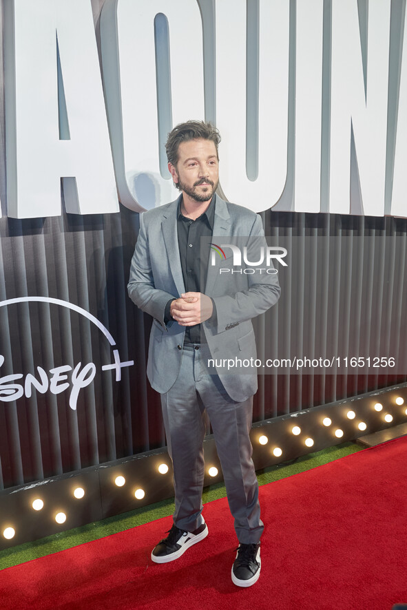 Diego Luna attends the red carpet of the 'La Maquina' by Disney Plus film premiere at Teatro Telcel in Mexico City, Mexico, on October 8, 20...