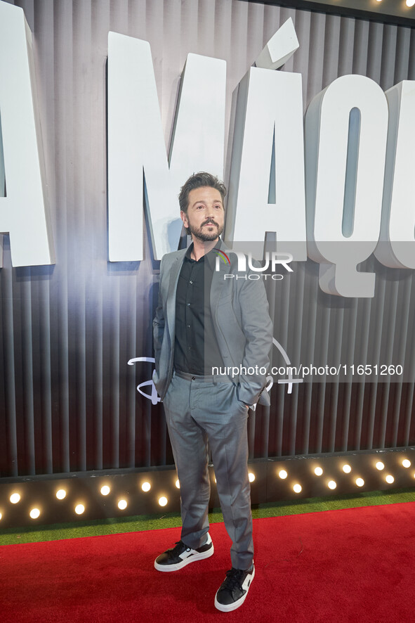 Diego Luna attends the red carpet of the 'La Maquina' by Disney Plus film premiere at Teatro Telcel in Mexico City, Mexico, on October 8, 20...