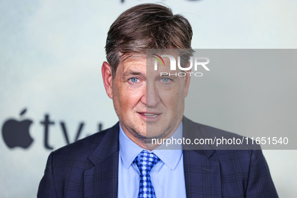 Bill Lawrence arrives at the World Premiere Of Apple TV+ Series' 'Shrinking' Season 2 held at the Pacific Design Center on October 8, 2024 i...