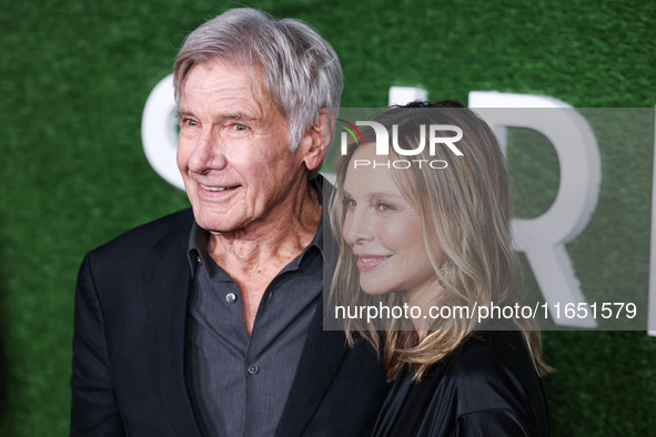 Harrison Ford and wife Calista Flockhart arrive at the World Premiere Of Apple TV+ Series' 'Shrinking' Season 2 held at the Pacific Design C...