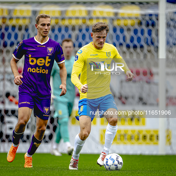 Go Ahead Eagles player Finn Stokkers and RKC player Luuk Wouters participate in the friendly match between RKC and Go Ahead Eagles at the Ma...