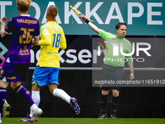 The assistant referee officiates during the friendly match between RKC and Go Ahead Eagles at the Mandemakers Stadium for the Dutch Eredivis...