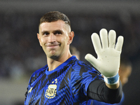 Emiliano Martinez of Argentina warms up before a World Cup Qualifiers match between Argentina and Ecuador at Estadio Mas Monumental Antonio...