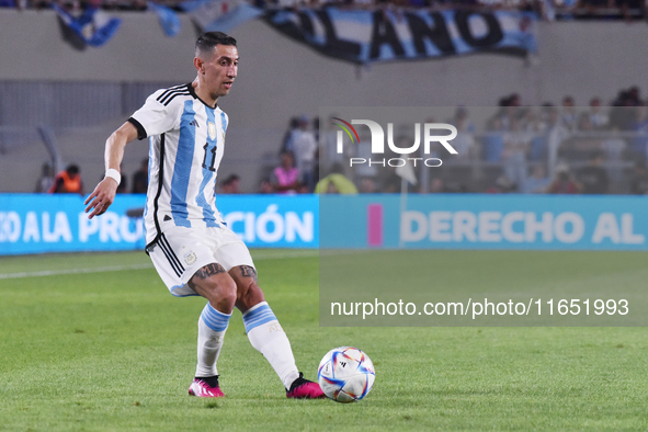 Angel Di Maria of Argentina participates in an International Friendly match between Argentina and Panama at Estadio Mas Monumental Antonio V...