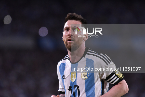 Lionel Messi of Argentina participates in an International Friendly match between Argentina and Panama at Estadio Mas Monumental Antonio Ves...