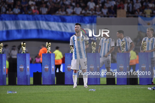 Lionel Messi and his teammates celebrate the World Champions title after an International Friendly match between Argentina and Panama at Est...