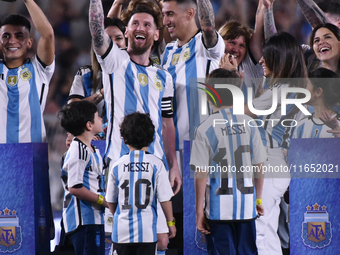 Lionel Messi and his teammates celebrate the World Champions title after an International Friendly match between Argentina and Panama at Est...