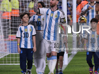 Lionel Messi and his teammates celebrate the World Champions title after an International Friendly match between Argentina and Panama at Est...