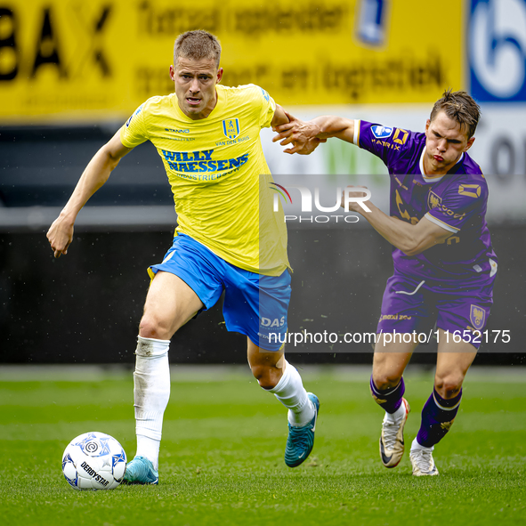 RKC player Dario van de Buijs and Go Ahead Eagles player Mithis Suray participate in the friendly match RKC - Go Ahead Eagles at the Mandema...