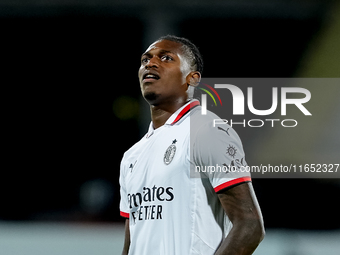 Rafael Leao of AC Milan looks on during the Serie A Enilive match between ACF Fiorentina and AC Milan at Stadio Artemio Franchi on October 0...