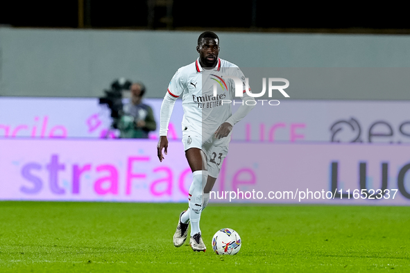 Fikayo Tomori of AC Milan during the Serie A Enilive match between ACF Fiorentina and AC Milan at Stadio Artemio Franchi on October 06, 2024...