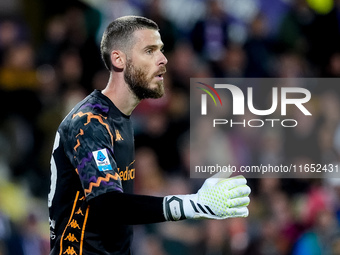 David De Gea of ACF Fiorentina looks on during the Serie A Enilive match between ACF Fiorentina and AC Milan at Stadio Artemio Franchi on Oc...