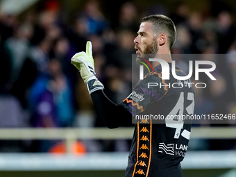 David De Gea of ACF Fiorentina gestures during the Serie A Enilive match between ACF Fiorentina and AC Milan at Stadio Artemio Franchi on Oc...