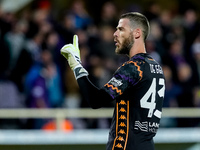 David De Gea of ACF Fiorentina gestures during the Serie A Enilive match between ACF Fiorentina and AC Milan at Stadio Artemio Franchi on Oc...