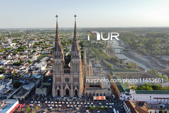 Youth Pilgrimage to Lujan is the largest and most popular display of faith in Argentina. Each year, the Basilica of Lujan welcomes thousands...