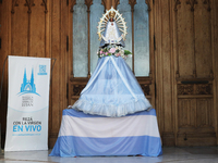 The Basilica of Lujan welcomes thousands of faithful from around the world who come to ask for or thank the Patroness of Argentina in Lujan,...