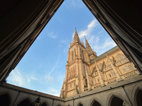 The Basilica of Lujan welcomes thousands of faithful from around the world who come to ask for or thank the Patroness of Argentina in Lujan,...