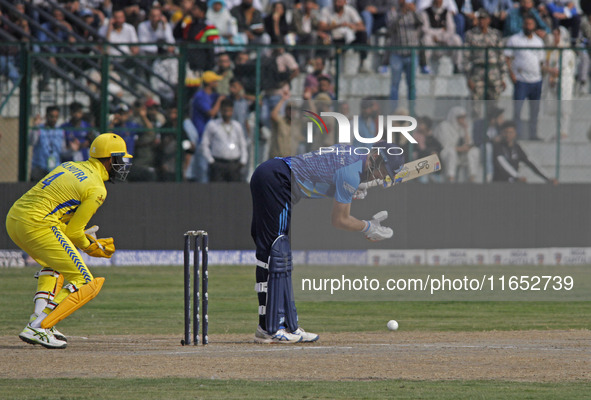 Martin Guptill of Southern Superstars bats during the Legends League Cricket T20 match between Toyam Hyderabad and Southern Superstars at th...