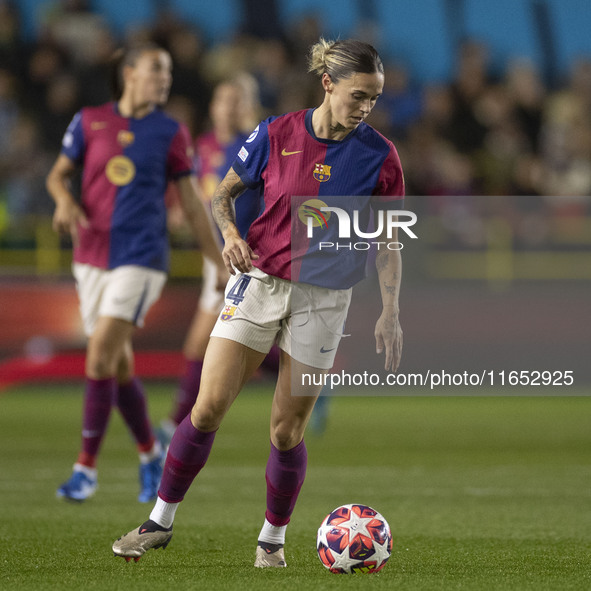 Mapi Maria Leon #4 of FC Barcelona plays during the UEFA Women's Champions League Group D match between Manchester City and FC Barcelona at...