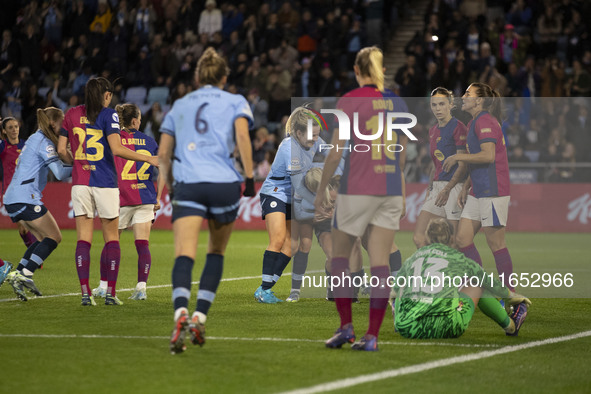 Naomi Layzell #3 of Manchester City W.F.C. celebrates her goal during the UEFA Women's Champions League Group D match between Manchester Cit...