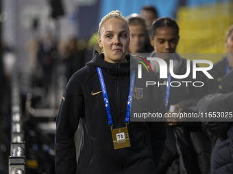 Ellie Roebuck #25 (GK) of FC Barcelona participates in the UEFA Women's Champions League Group D match between Manchester City and FC Barcel...