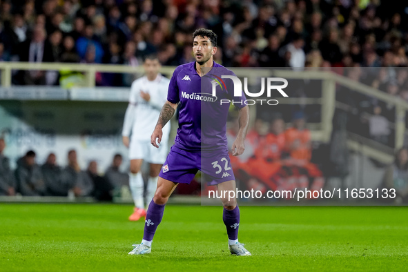 Danilo Cataldi of ACF Fiorentina during the Serie A Enilive match between ACF Fiorentina and AC Milan at Stadio Artemio Franchi on October 0...