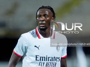 Tammy Abraham of AC Milan looks on during the Serie A Enilive match between ACF Fiorentina and AC Milan at Stadio Artemio Franchi on October...