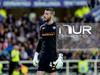 David De Gea of ACF Fiorentina during the Serie A Enilive match between ACF Fiorentina and AC Milan at Stadio Artemio Franchi on October 06,...