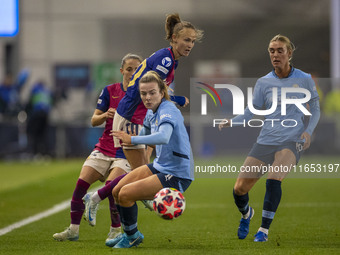 Jill Roord, number 10 of Manchester City W.F.C., is in action during the UEFA Women's Champions League Group D match between Manchester City...