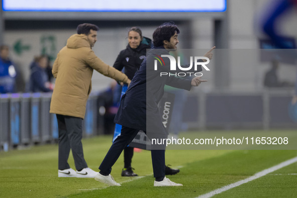 Pere Romeu, manager of FC Barcelona, gesticulates during the UEFA Women's Champions League Group D match between Manchester City and FC Barc...