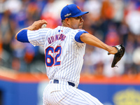 New York Mets starting pitcher Jose Quintana #62 throws during the first inning in Game 4 of a baseball NL Division Series against the Phila...