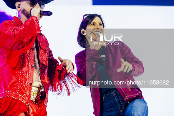 Elly Schlain performs live with Articolo 31 at Unipol Forum in Milano, Italy, on October 9, 2024 