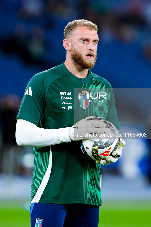 Michele Di Gregorio of Italy looks on during the UEFA Nations League 2024/25 League A Group A2 match between Italy and Belgium at Stadio Oli...