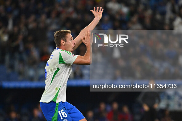 Davide Frattesi (ITA) participates in the UEFA National League Matchday 3 match between Italy and Belgium at the Olympic Stadium in Rome, It...