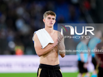 Charles De Ketelaere of Belgium applauds his supporters at the end of the UEFA Nations League 2024/25 League A Group A2 match between Italy...