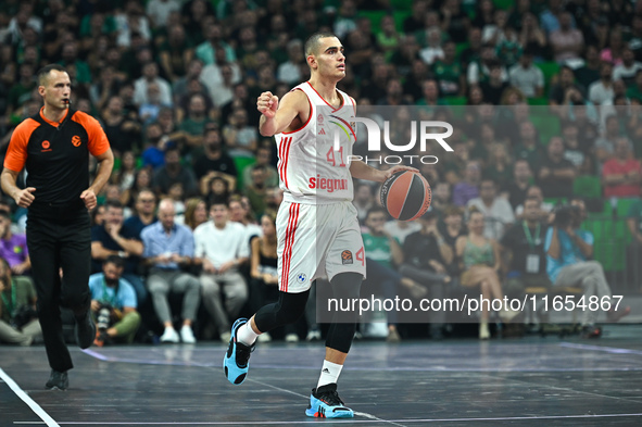 Yam Madar of FC Bayern Munich plays during the Euroleague, Round 2 match between Panathinaikos AKTOR Athens and FC Bayern Munich at OAKA Alt...