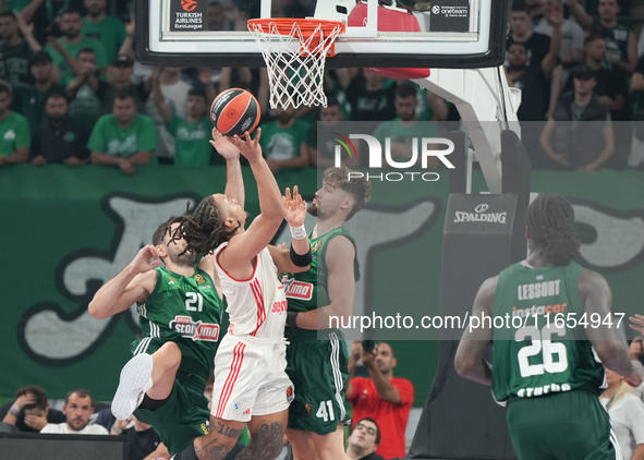 Carsen Edwards of Bayer Munich is in action during the Euroleague basketball match between Panathinaikos AKTOR Athens and FC Bayern Munich a...